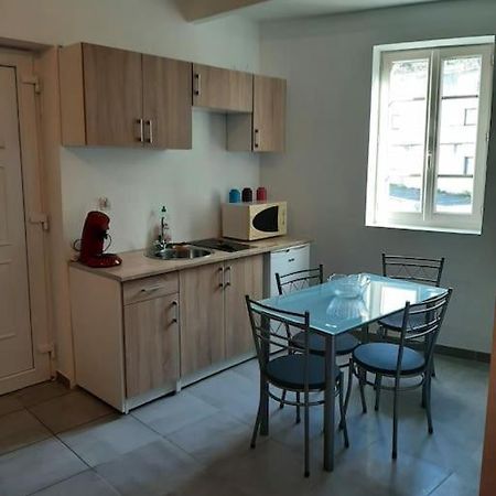Apartamento Confortable En Hyper Centre Parking Gratuit Dans La Rue Acces Avec Boite A Clee Castres  Exterior foto